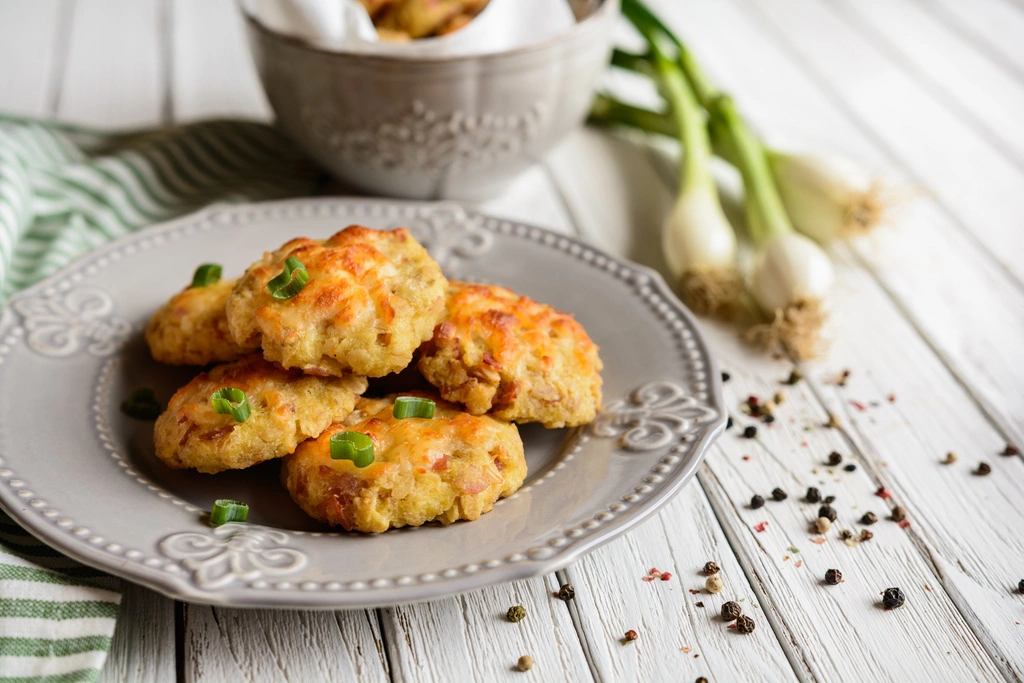 Smoked Turkey and Cheddar Biscuits