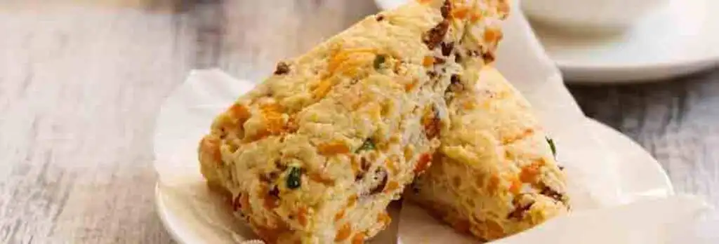 Bacon, Egg & Cheddar Scones